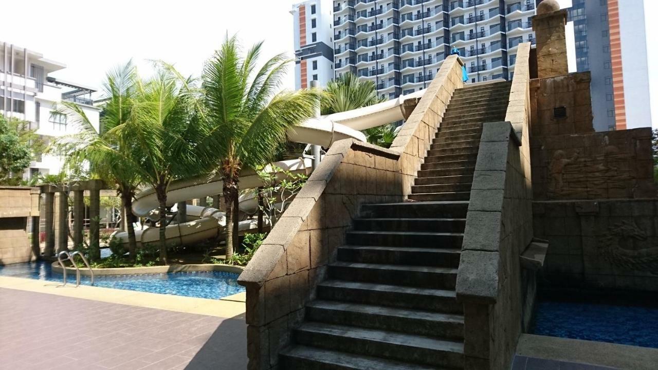 Cozy Swiss Garden Beach Resort Residence Kampung Sungai Karang 외부 사진