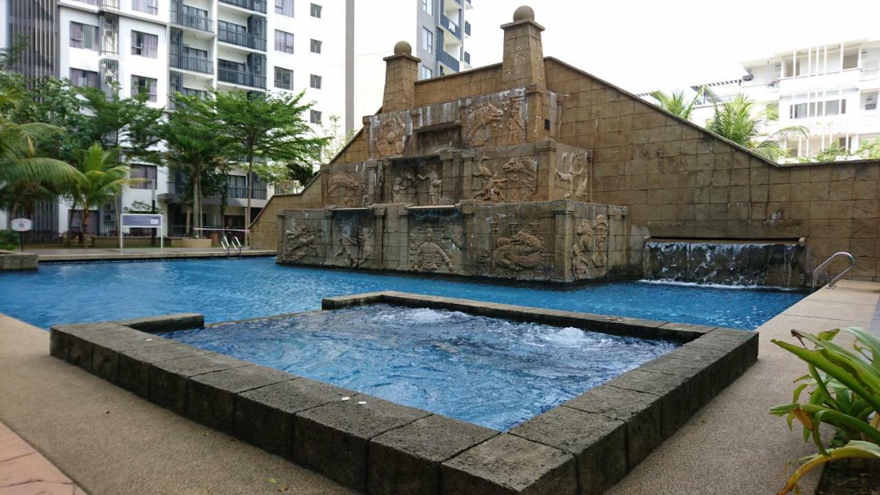 Cozy Swiss Garden Beach Resort Residence Kampung Sungai Karang 외부 사진