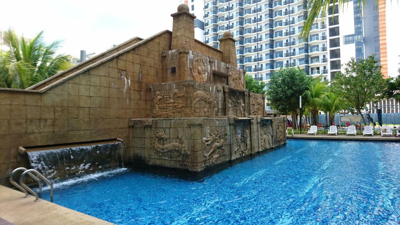 Cozy Swiss Garden Beach Resort Residence Kampung Sungai Karang 외부 사진