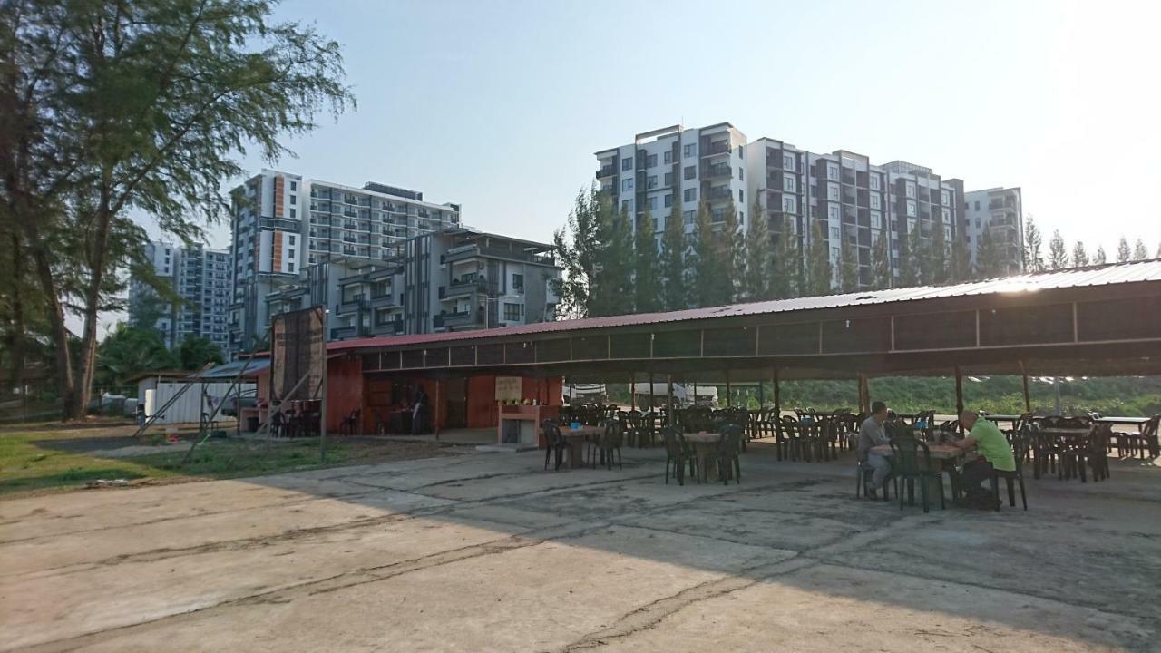 Cozy Swiss Garden Beach Resort Residence Kampung Sungai Karang 외부 사진